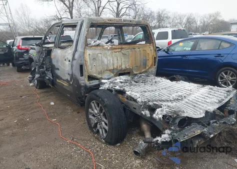 2023 Toyota Tundra 1794 Edition z USA, uszkodzony, nr VIN 5TFMA5DB2PX116633